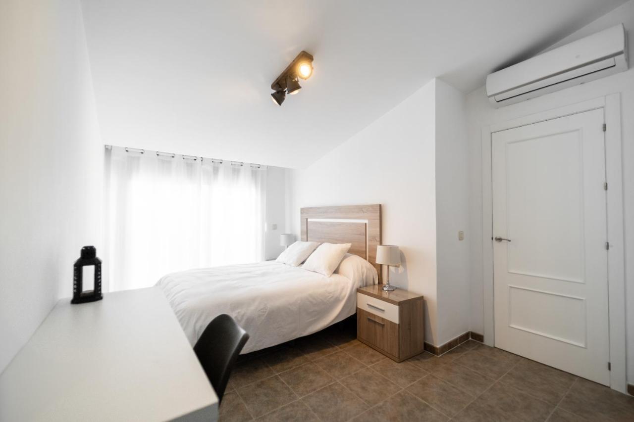 Duplex 8 Canos Ronda Exterior photo